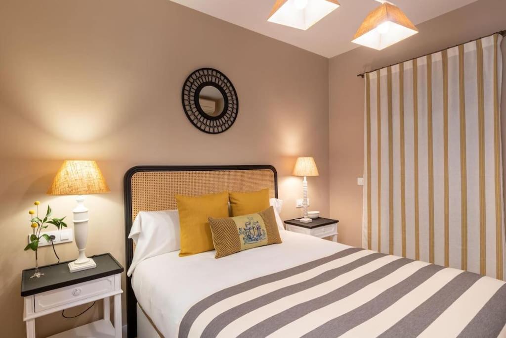 Plaza Nueva Deluxe Suite By Valcambre Sevilla Eksteriør billede